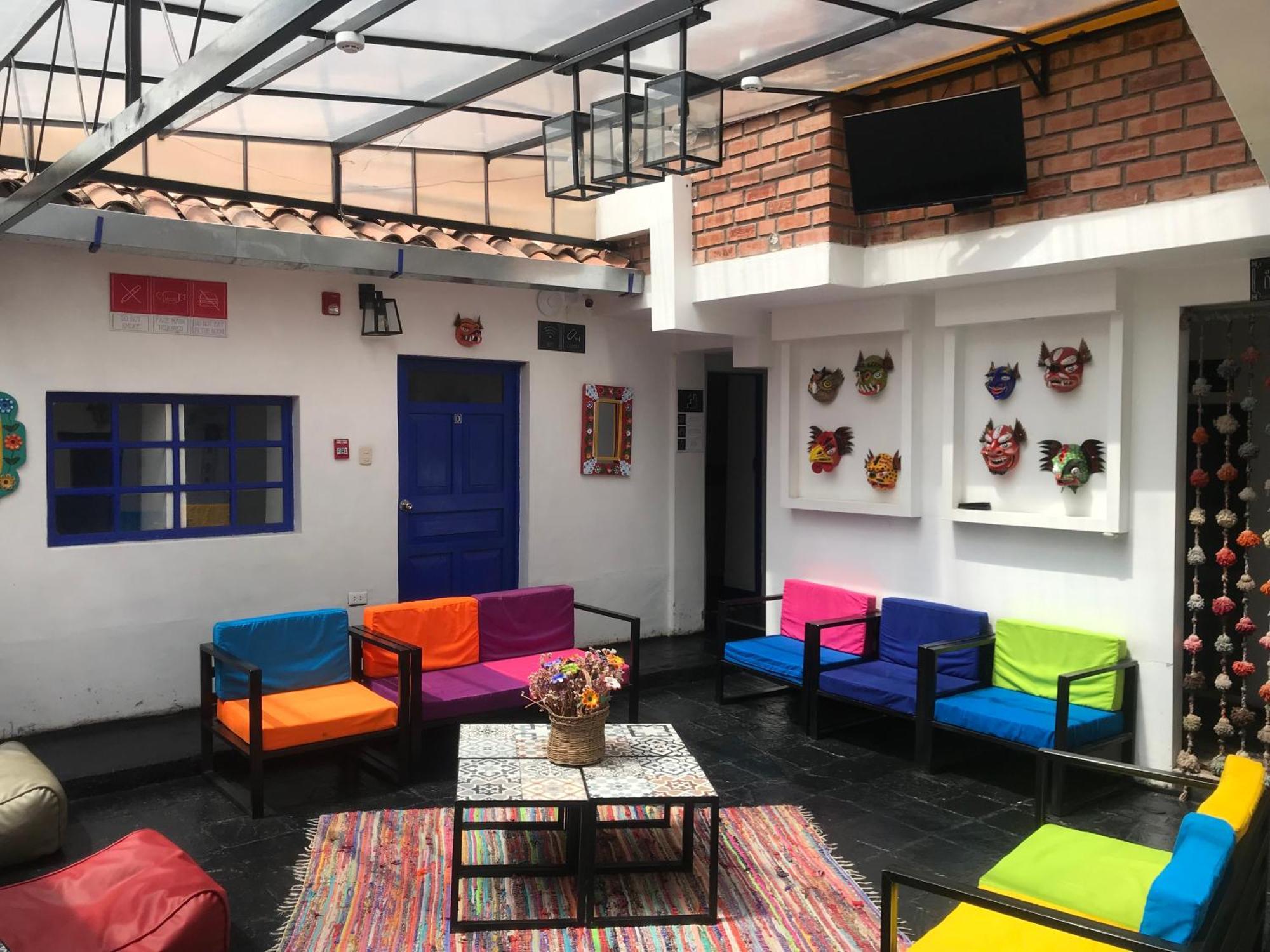 Saqray Hostel Cuzco Zewnętrze zdjęcie