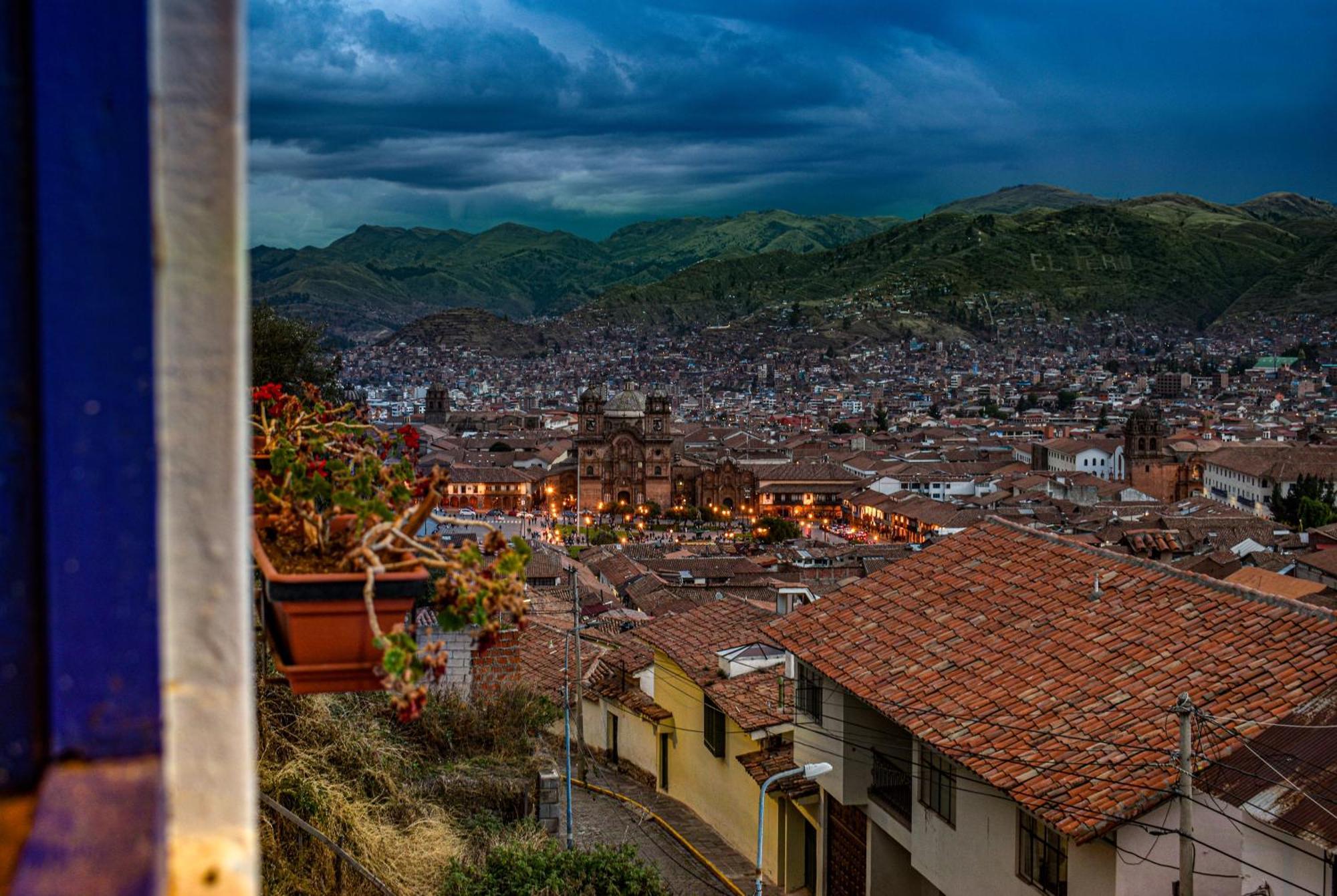 Saqray Hostel Cuzco Zewnętrze zdjęcie